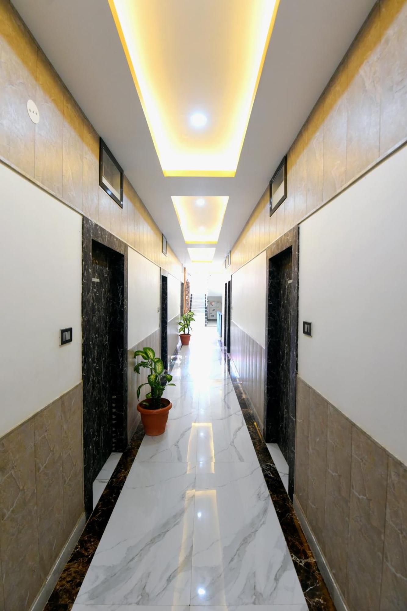 Maya's Nest By Basotel 3* Varanasi